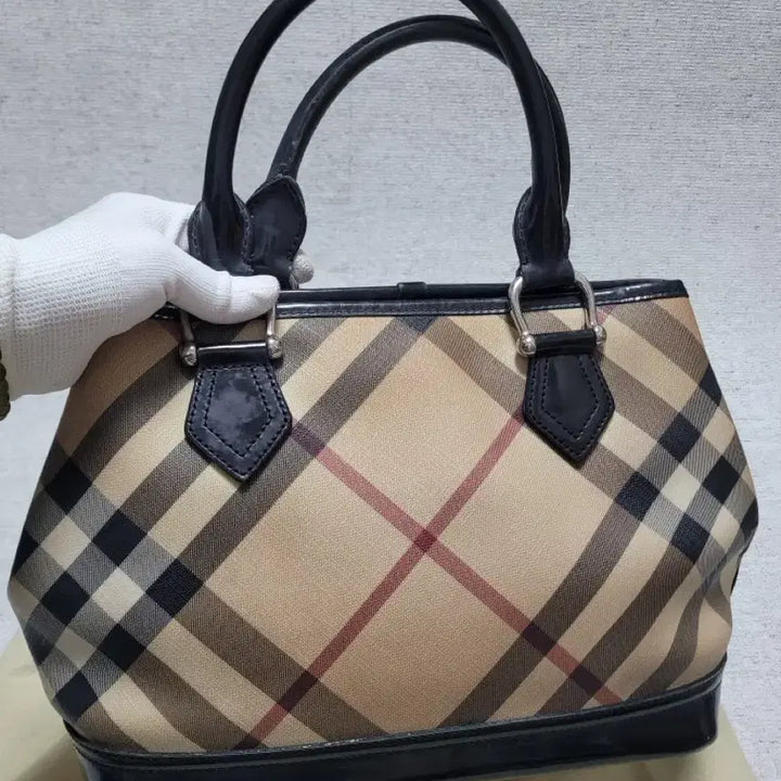 [BUNJANG] Burberry Nova Check PVC Leather Trim Tote Bag / 버버리 노바 체크 PVC 가죽 트리밍 토트