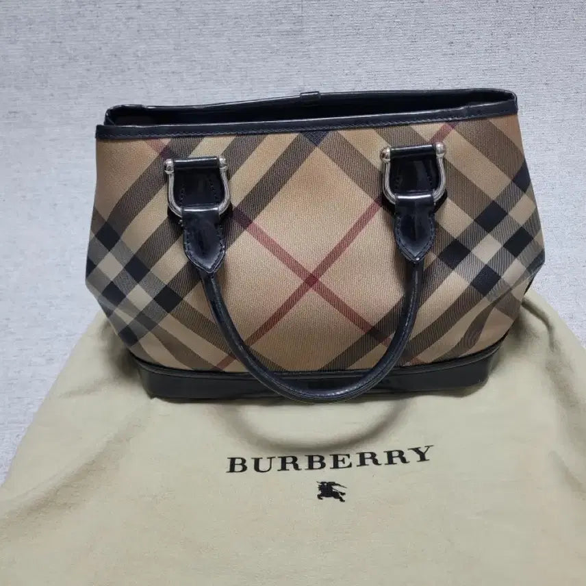 [BUNJANG] Burberry Nova Check PVC Leather Trim Tote Bag / 버버리 노바 체크 PVC 가죽 트리밍 토트