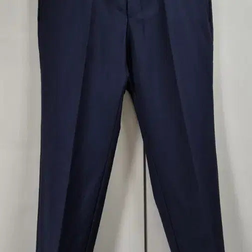 [BUNJANG] Hugo Boss Virgin Wool Trousers Men&