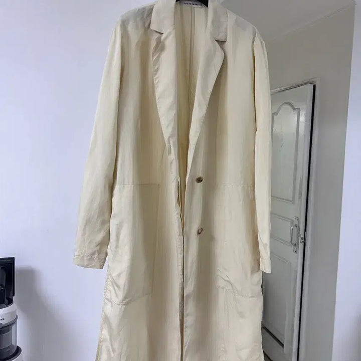 [SOLD OUT] 한섬 더캐시미어 경량 트렌치 코트 / 타임 시스템 코스 스타일