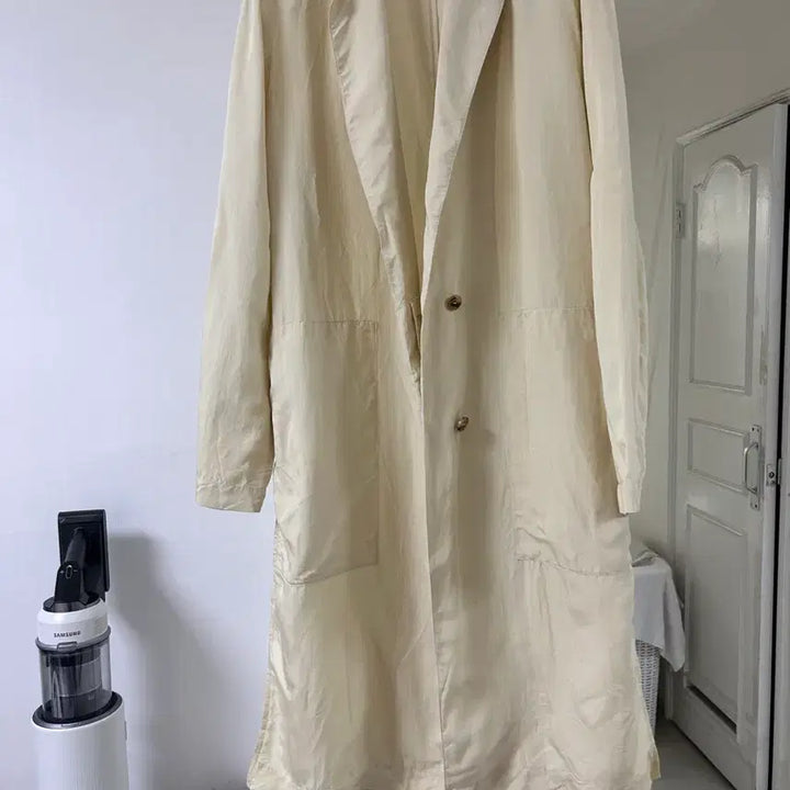 [SOLD OUT] 한섬 더캐시미어 경량 트렌치 코트 / 타임 시스템 코스 스타일