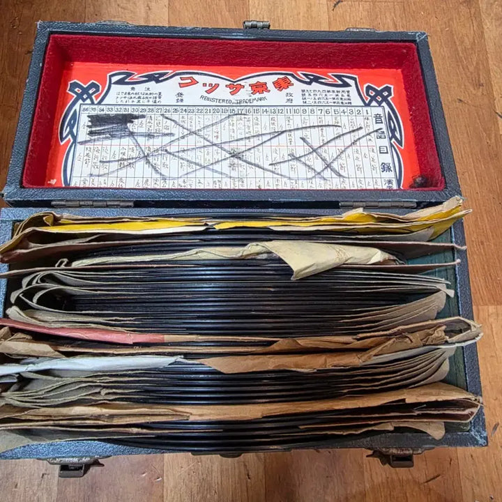 [BUNJANG] 1910s Rare Stone Record Collection / S음반(돌판).1910년 희귀판.동요와.행진곡.군가.가요등 40장