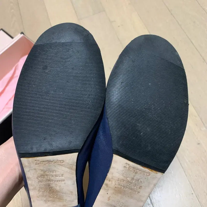 [SOLD OUT] 레페토 까미유 무광 네이비 사이즈38