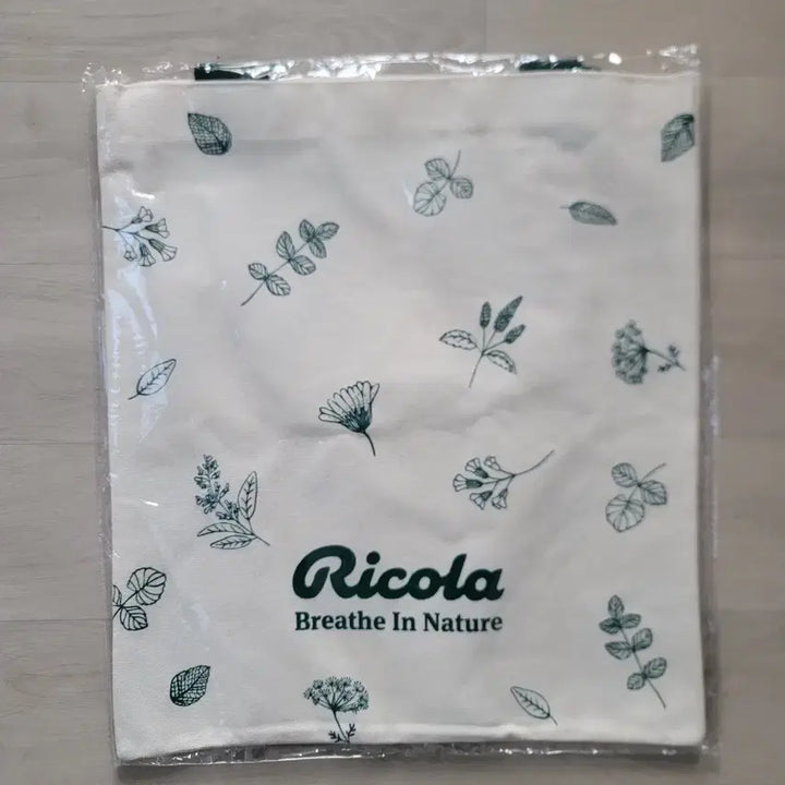 [BUNJANG] Ricola Eco-Bag / 리콜라 에코백 / 한정판 굿즈 가방
