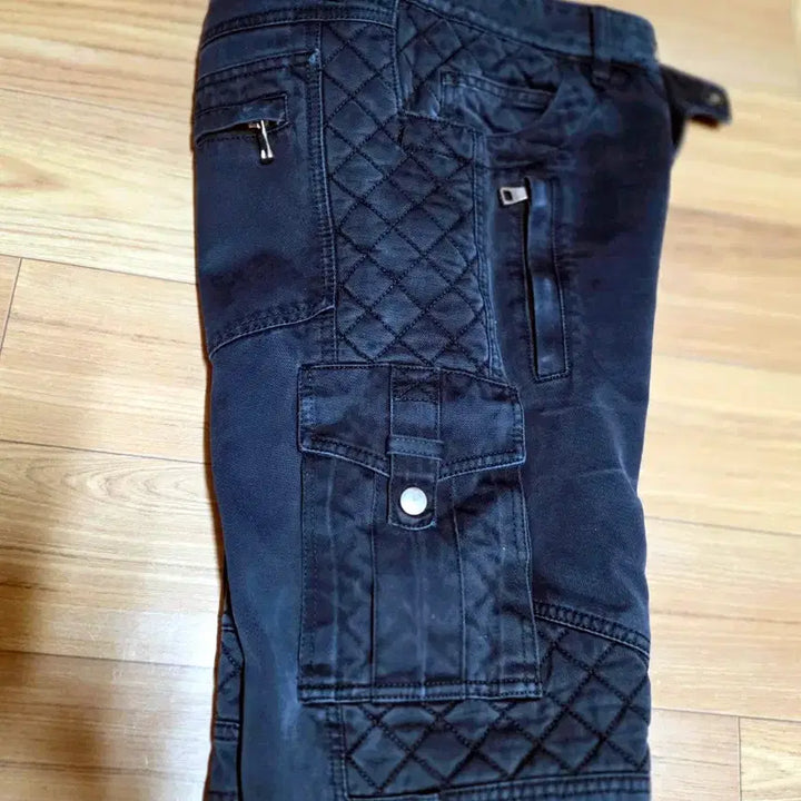 [BUNJANG] Balmain Biker Quilted Cargo Pants Navy / [정품/희귀] 발망(BALMAIN) 바이커 퀼팅 카고 팬츠 네이비