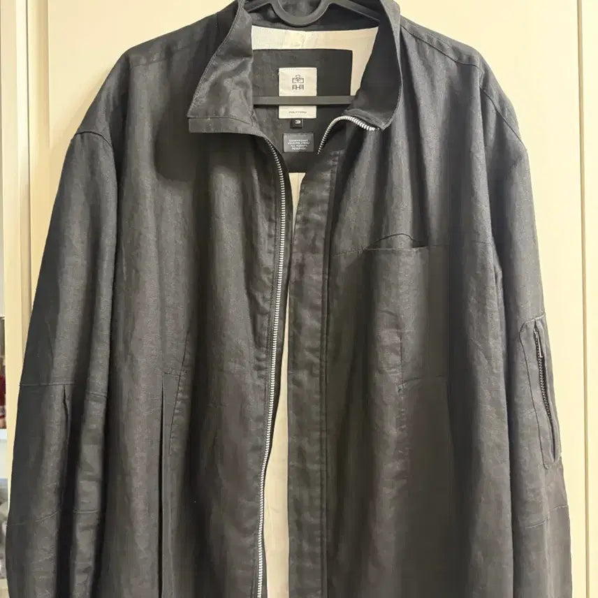 [BUNJANG] Polytelu Rami Parka Black / 3) 폴리테루 라미 파카 블랙