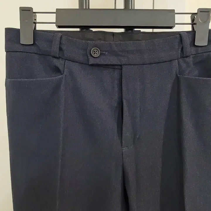 [BUNJANG] JOSEPH Navy Semi Bootcut Slacks - Size 34 (Fits 24-25) / 조셉 JOSEPH 세미 부츠컷 슬랙스 (네이비/34) 24~25사이즈