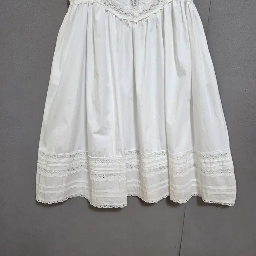 [SOLD OUT] 소녀스런 분위기 화이트 원피스 77  n4404