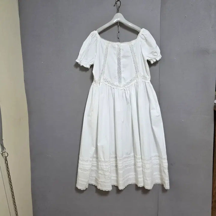 [SOLD OUT] 소녀스런 분위기 화이트 원피스 77  n4404