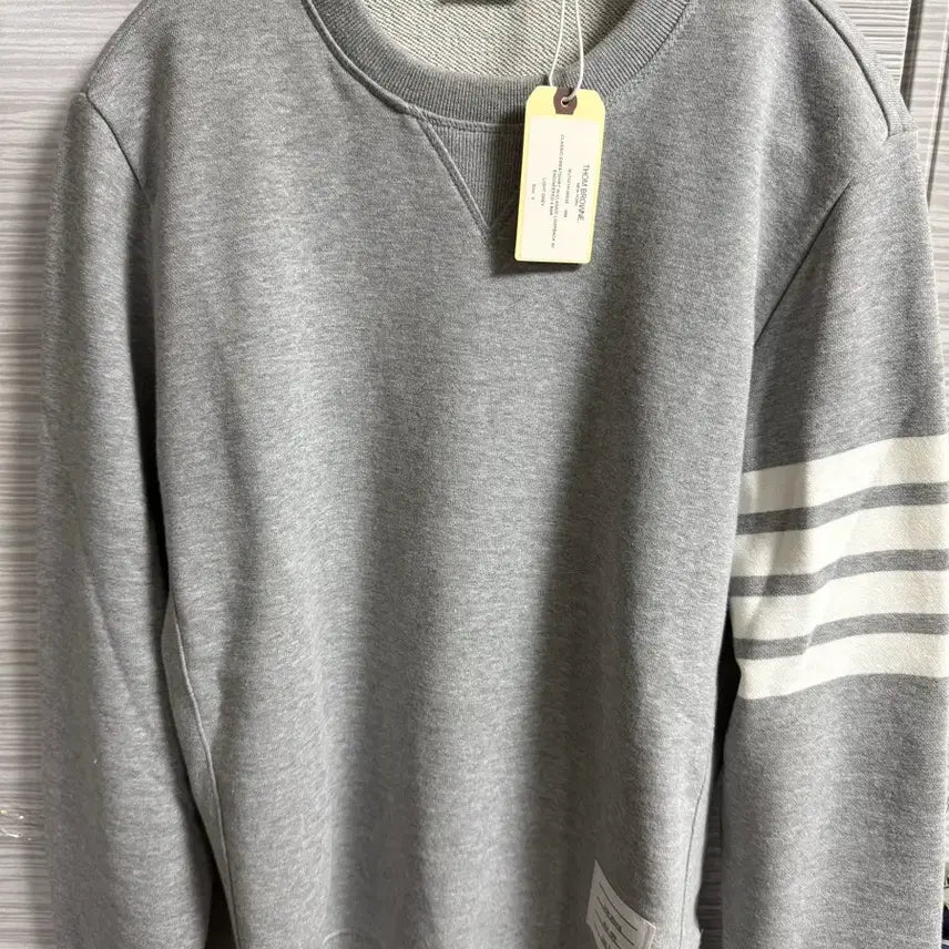 [BUNJANG] Thom Browne Crewneck Sweatshirt Size 3 / (새상품)톰브라운 맨투맨 사이즈3