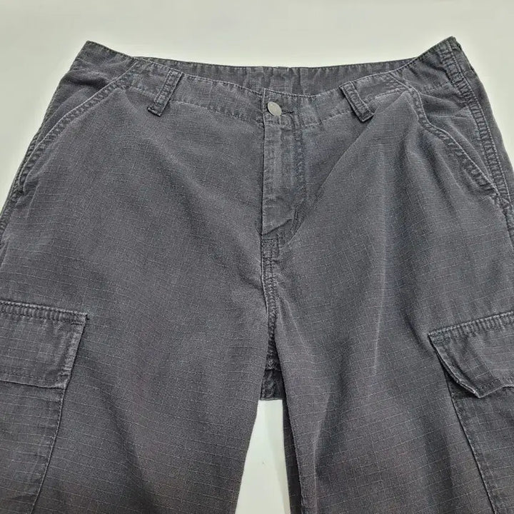 [BUNJANG] Carhartt Vintage Black Washed Cargo Pants Men&
