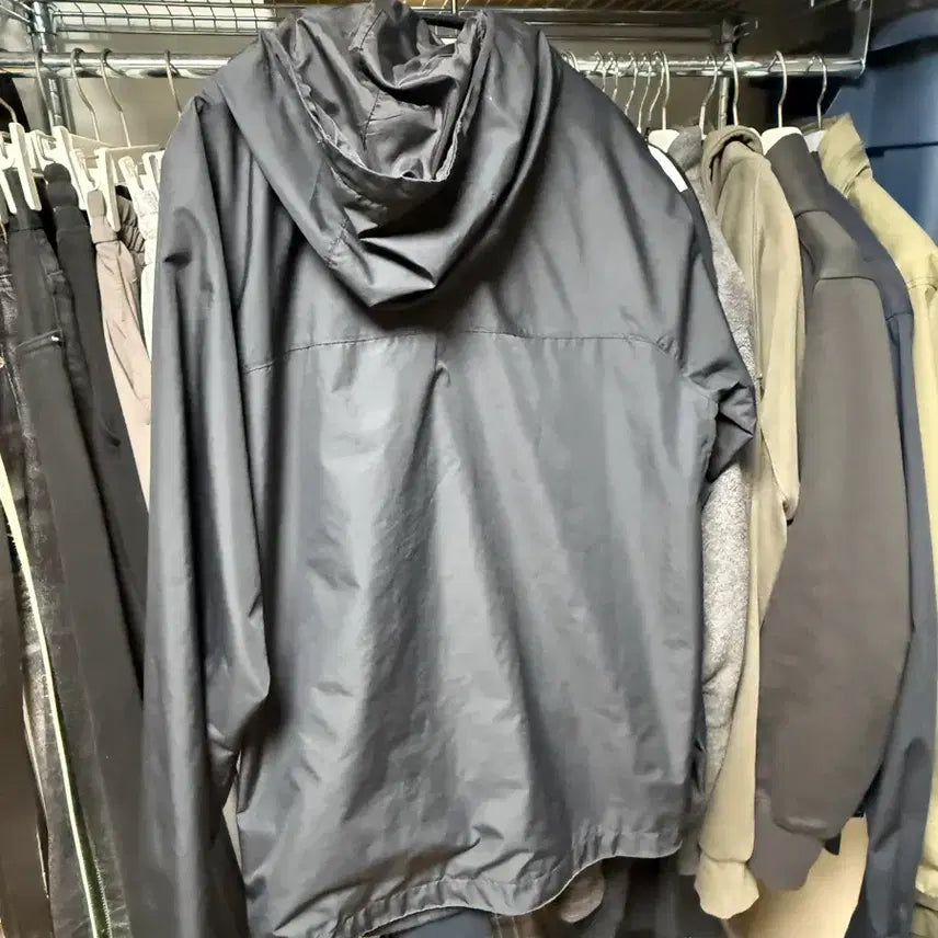 [SOLD OUT] 나이키 acg 바람막이 자켓 블랙 M