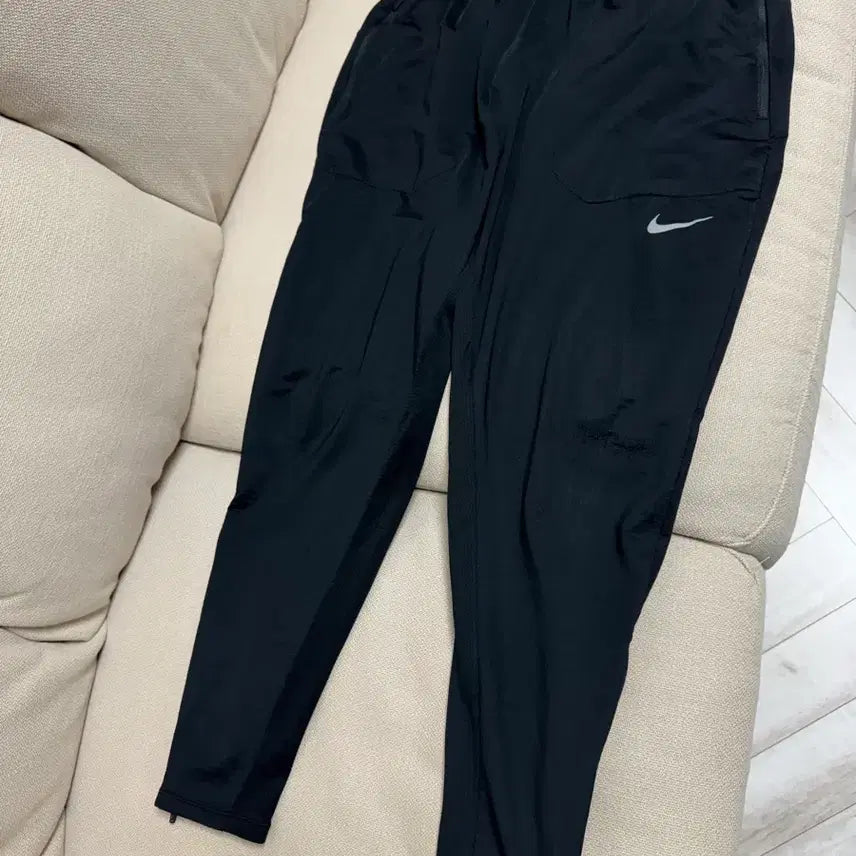 [SOLD OUT] 나이키 러닝 팬츠 블랙 드라이핏