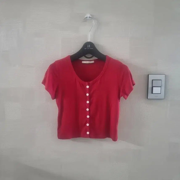 [BUNJANG] Red Crop Short Sleeve Ribbed T-shirt / 레드 크롭 반팔 골지 티셔츠 Free