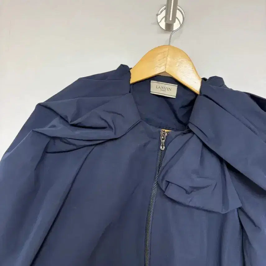 [SOLD OUT] 랑방 크롭 자켓