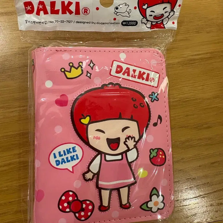 [BUNJANG] DALKI Strawberry Sponge Wallet (Vintage) / DALKI 딸기 스펀지 반지갑 핑크(고전문구)