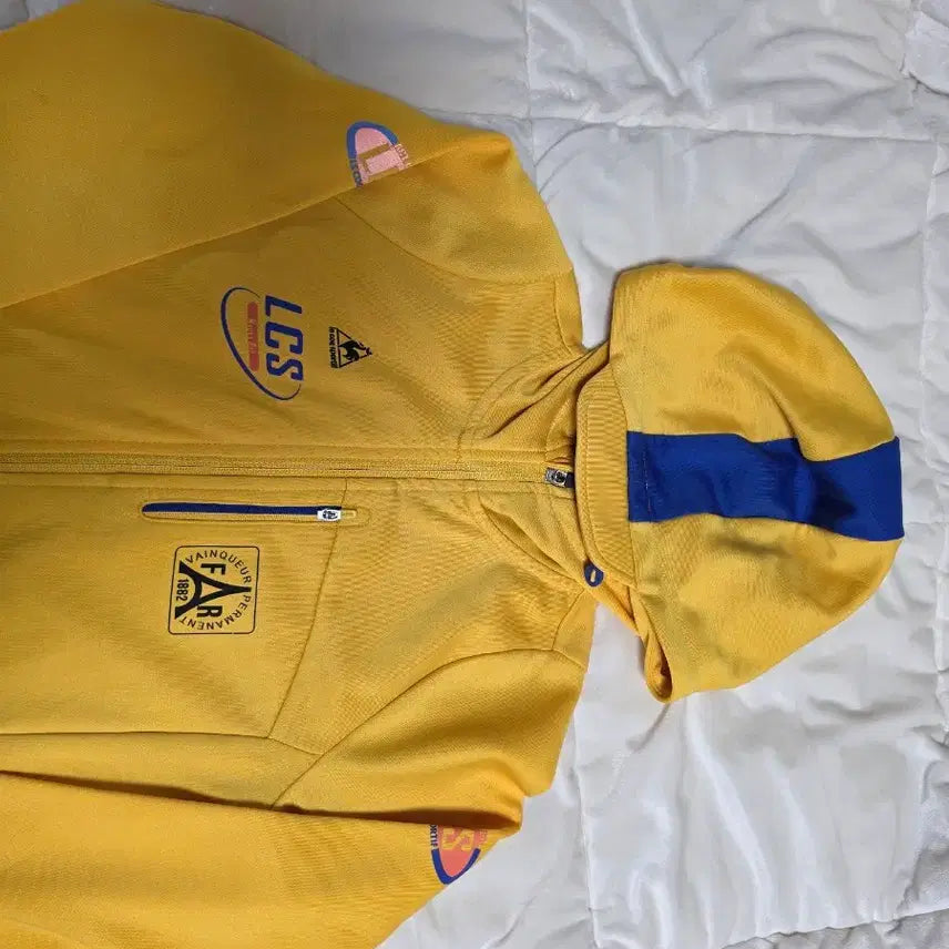 [BUNJANG] Le Coq Sportif Yellow Hooded Zip-Up Jacket / 르꼬끄 스포르티브 옐로우 후드 집업