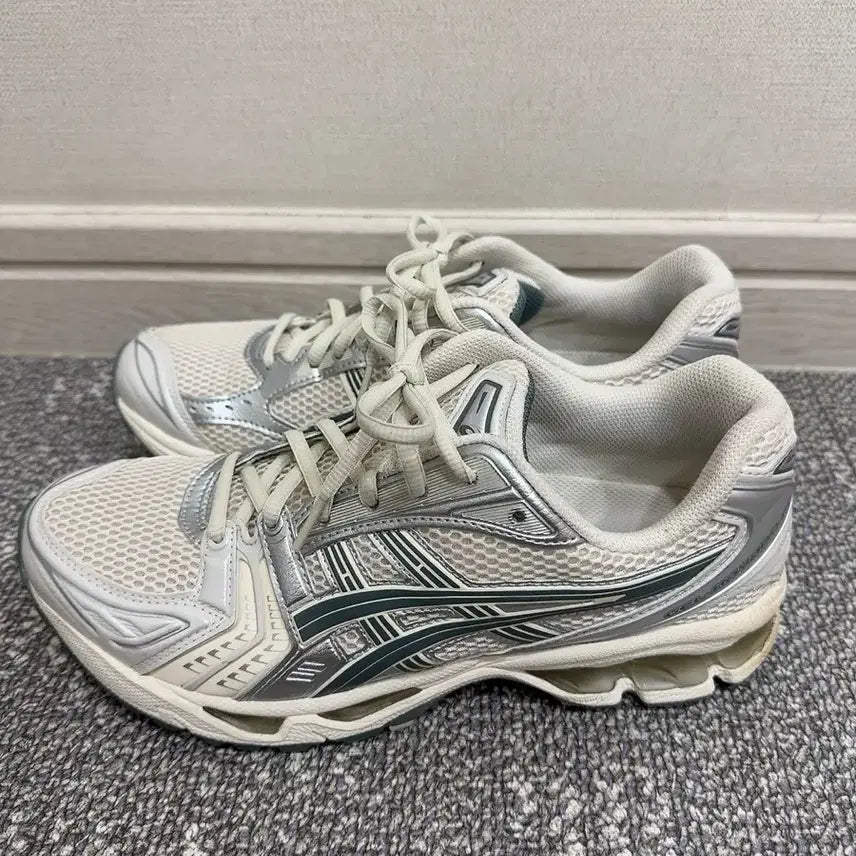 [BUNJANG] Asics Gel-Kayano 14 Birch Dark Pewter Sneakers / [270] 아식스 젤카야노14 버치 다크 퓨터