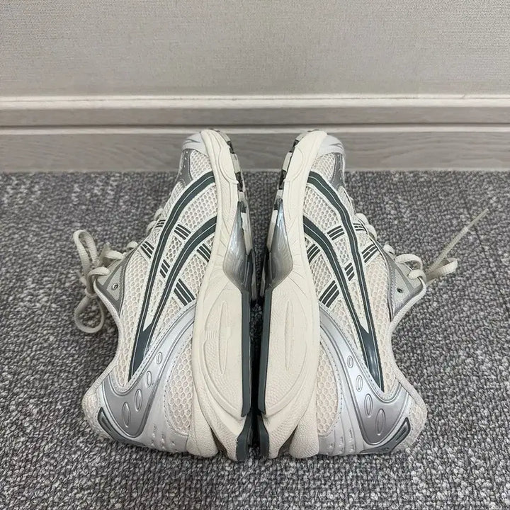[BUNJANG] Asics Gel-Kayano 14 Birch Dark Pewter Sneakers / [270] 아식스 젤카야노14 버치 다크 퓨터