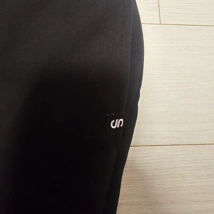 [SOLD OUT] 스컬피그(SKULLPIG) 기모 트레이닝 팬츠 M사이즈