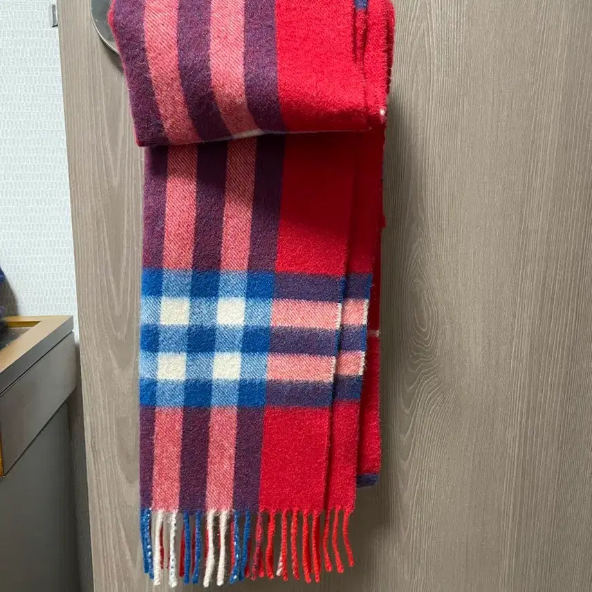 [SOLD OUT] 우체국택포) 버버리 머플러
