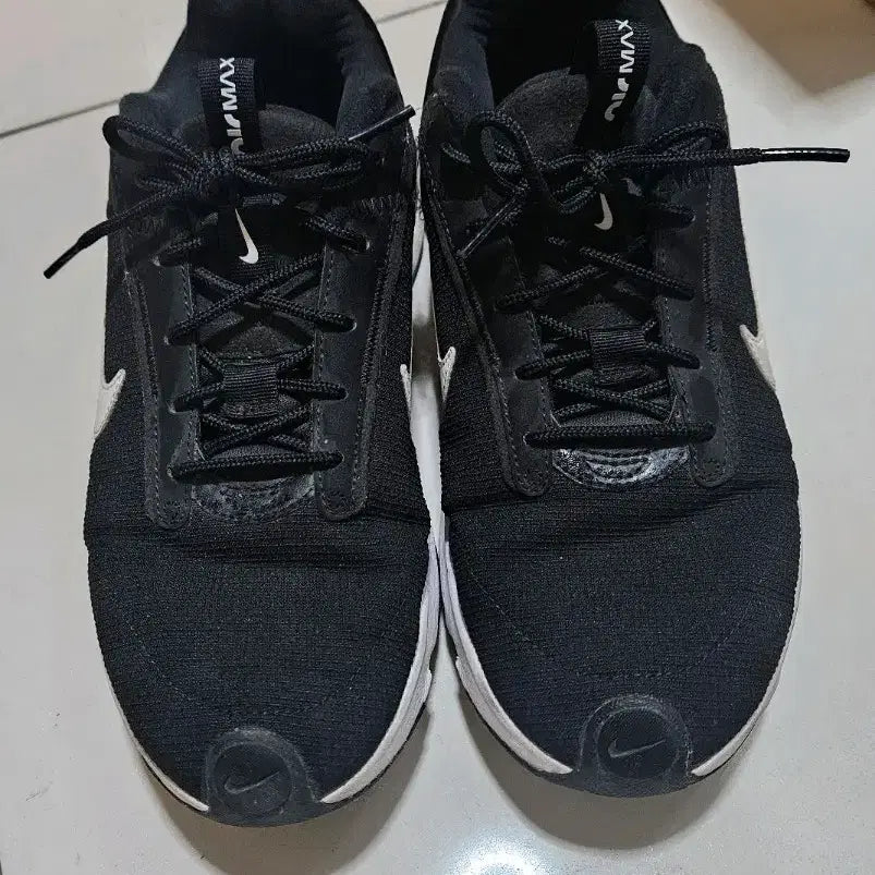 [BUNJANG] Nike Air Max Black Sneakers / 나이키 에어맥스 블랙 운동화 270사이즈