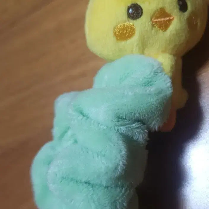 [BUNJANG] Red Velvet Joy Official Goods Scrench / [판매] 레드벨벳 조이 응원봉 스크런치