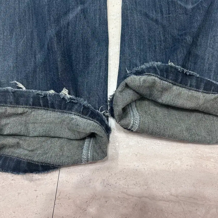 [BUNJANG] Newerlne Burning Pintuck Washed Vintage Denim M / 뉴얼린 버닝핀턱워싱빈티지데님 m