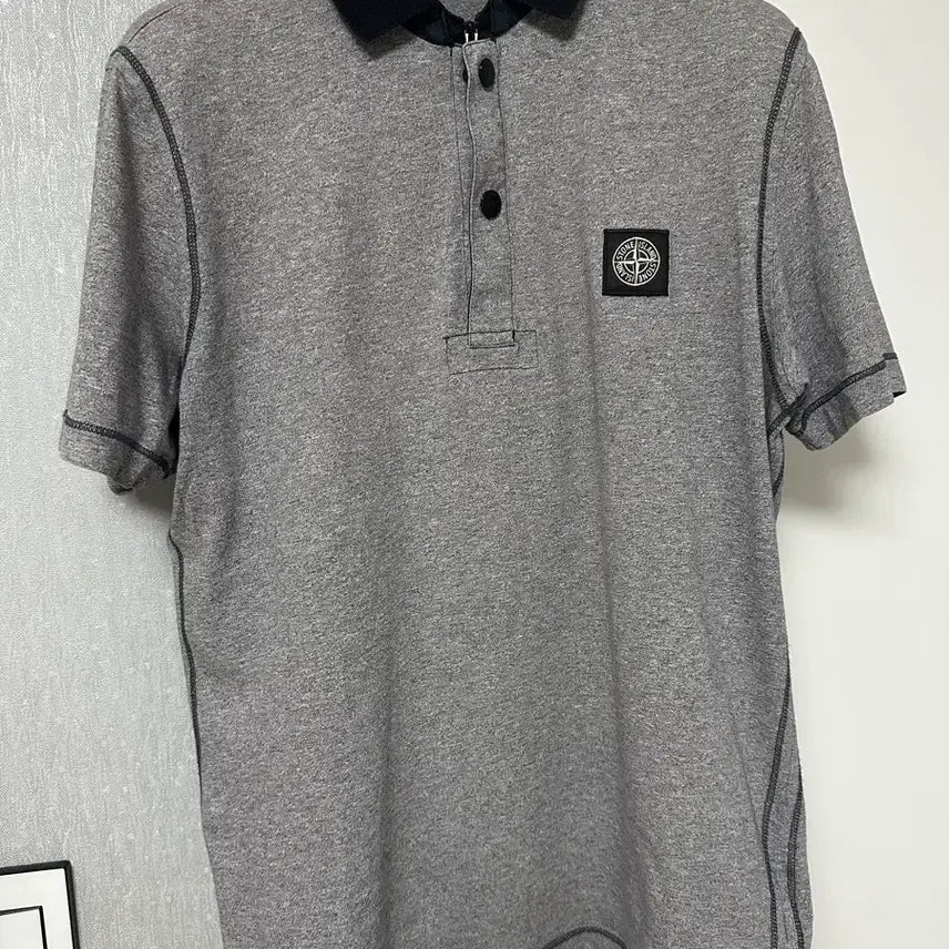 [SOLD OUT] 스톤아일랜드 그레이 카라 반팔 티셔츠 M