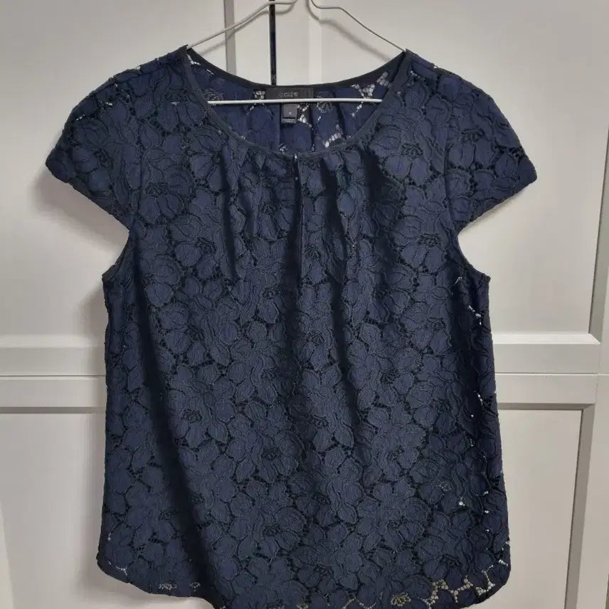 [BUNJANG] J.Crew Dark Navy Lace Short-Sleeve Blouse - Size Small (4) / 제이크루 다크네이비 레이스 반팔 블라우스 4사이즈 스몰