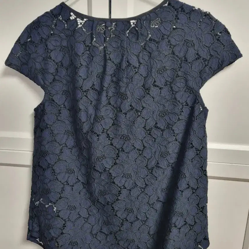 [BUNJANG] J.Crew Dark Navy Lace Short-Sleeve Blouse - Size Small (4) / 제이크루 다크네이비 레이스 반팔 블라우스 4사이즈 스몰