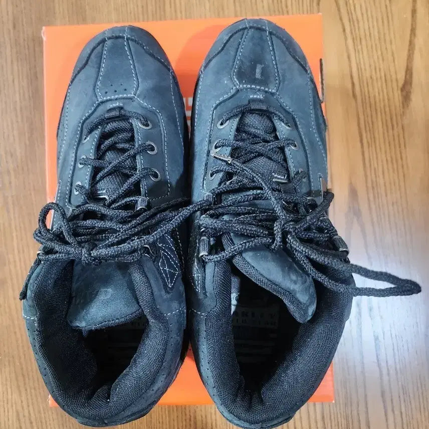 [BUNJANG] Oakley Hiking Boots 270 / 오클리 등산화 270