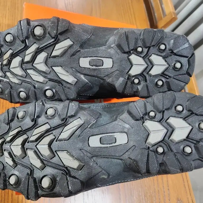[BUNJANG] Oakley Hiking Boots 270 / 오클리 등산화 270