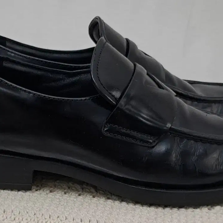 [BUNJANG] Prada Genuine Loafers / 프라다 정품  로퍼 230