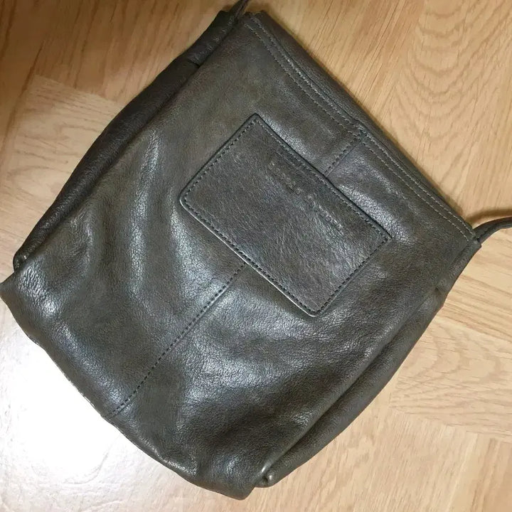 [BUNJANG] LITTLE FARMERS Slouchy Mini Crossbag / LITTLE FARMERS 리틀파머스 어린농부 슬라우치 미니 크로스백