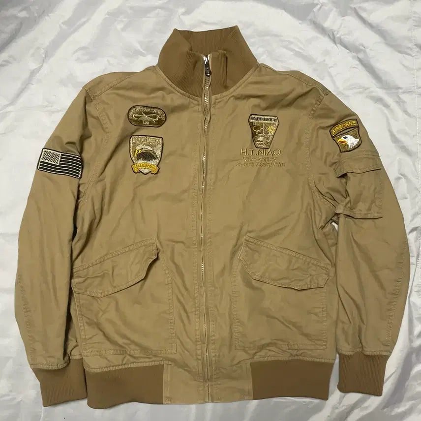 [BUNJANG] H.T.NIAO Military Patch Tanker Jacket / H.T.NIAO 밀리터리 패치 탱커 자켓