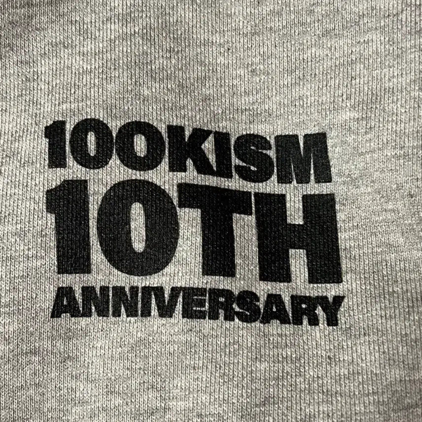 [BUNJANG] 외모지상주의 10주년 팝업스토어 후드티 팝니다 / 외모지상주의 10주년 팝업스토어 후드티 옷