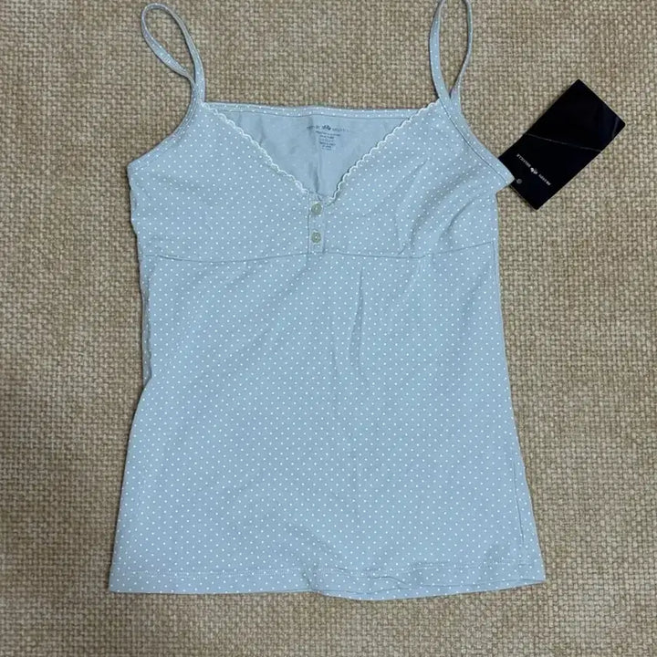 [BUNJANG] Brandy Melville Dot Sleeveless Top / 브랜디멜빌 도트 슬리브리스