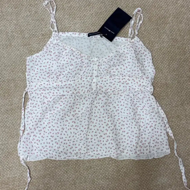[BUNJANG] Brandy Melville Tiffany Floral Bustier Top / 브랜디멜빌 티파니 뷔스티에 탑
