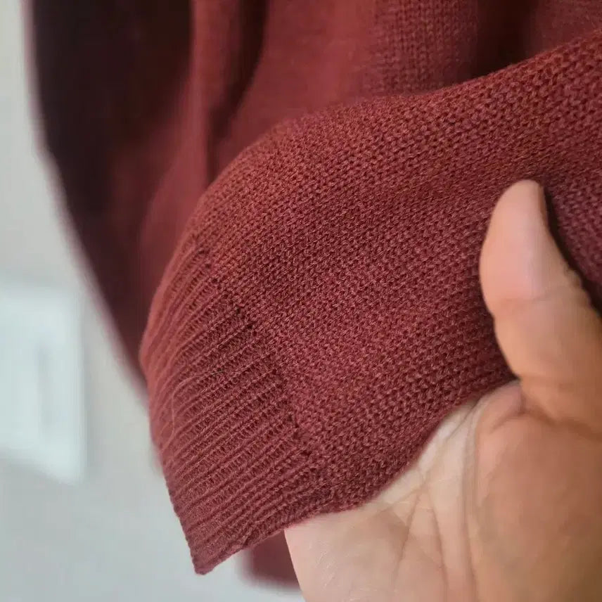 [BUNJANG] Brown V-Neck Knit Cardigan / 브라운 브이넥 니트 가디건