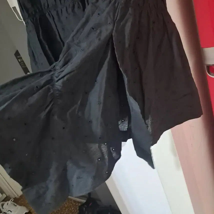 [BUNJANG] Angae Punching Balloon Skirt - Black / 앙개 펀칭 벌룬 스커트 S(001) 블랙