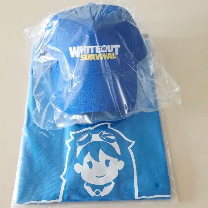 [BUNJANG] Whiteout Survival T-shirt and Hat Set / (새상품) 화이트아웃서바이벌 티셔츠+모자 세트