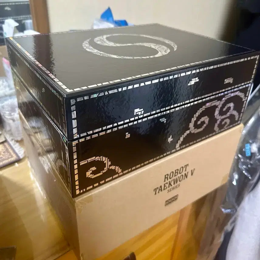 [SOLD OUT] (KE+OZ) 태권브이 한정판
