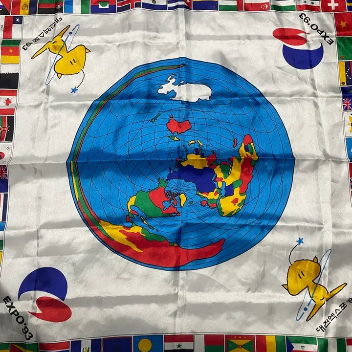 [BUNJANG] 1993 Daejeon Expo Kkumdori Scarf / 1993 대전 엑스포 꿈돌이 스카프