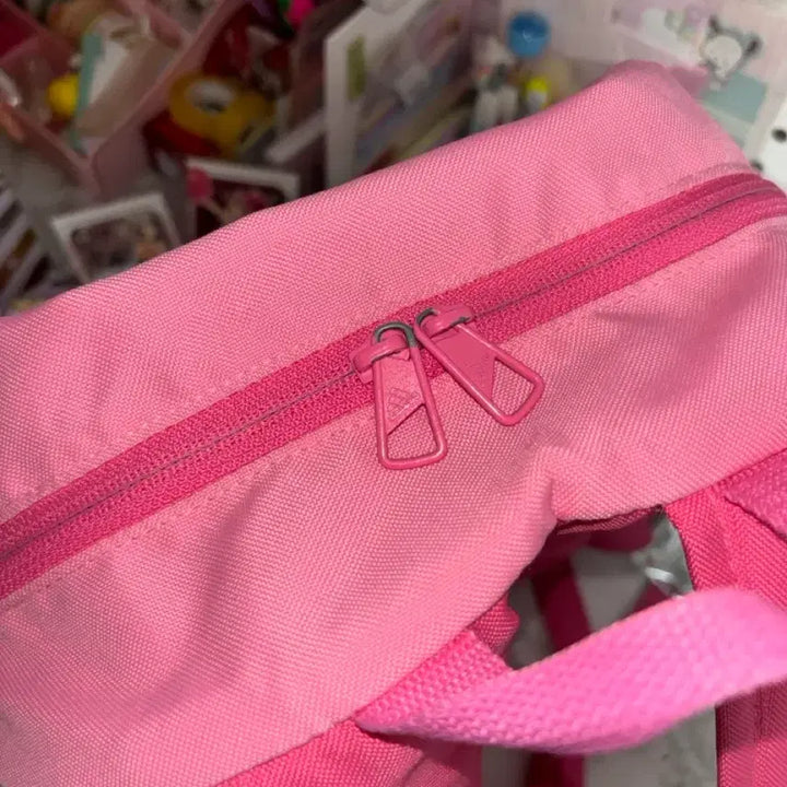 [BUNJANG] Adidas Mickey Mouse Mini Backpack / 아디다스 빈티지 핑크 미키마우스 미니 데이지 콜라보 백팩 가방 파우치