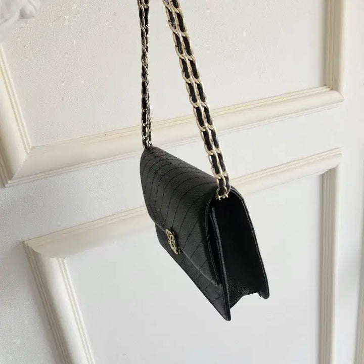 [SOLD OUT] 루이까또즈 크로스백