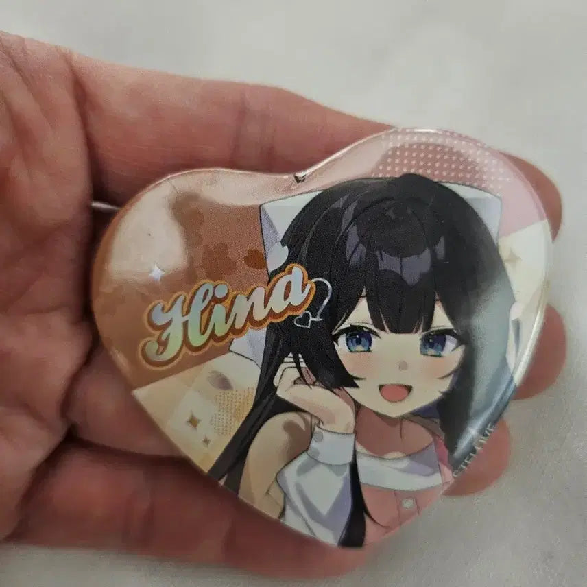 [BUNJANG] Stellive Hina Heart Badge / 스텔라이브 히나 하트 뱃지