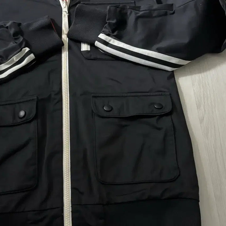 [BUNJANG] Adidas Originals Reversible Track Top (Size 100) / 아디다스 오리지널 트랙탑 러버시블 100