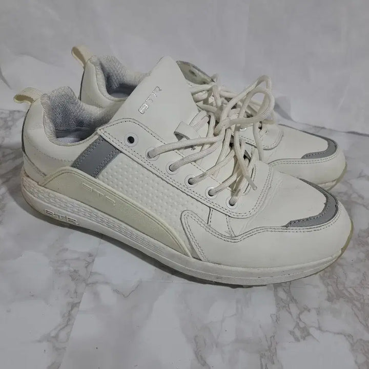 [BUNJANG] BTR Spikeless Golf Shoes 275 / BTR 남성 스파이크리스 골프화 275 (신1434)