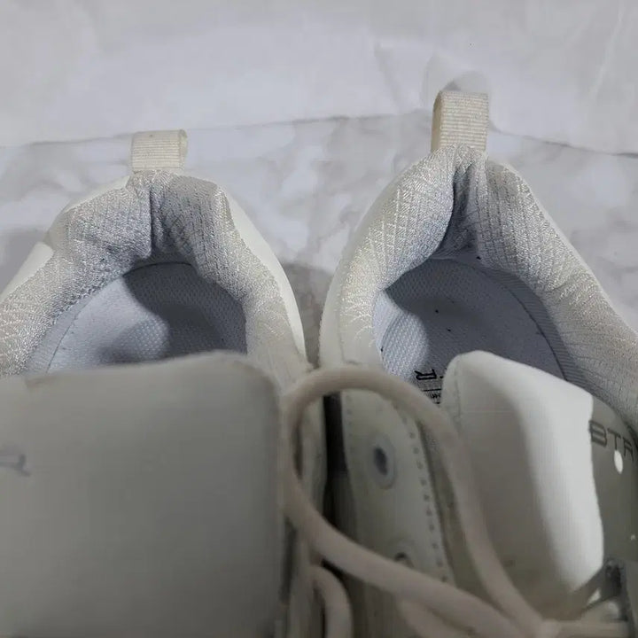 [BUNJANG] BTR Spikeless Golf Shoes 275 / BTR 남성 스파이크리스 골프화 275 (신1434)